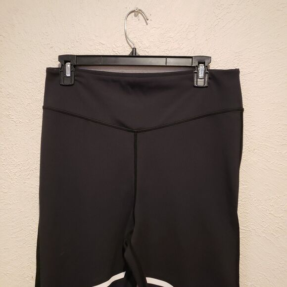 ZYIA Active Black Mesh Reflective Light N Tight Hi-Rise 7/8 Legging Size 14/16 - Picture 5 of 8